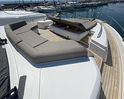 Яхта Princess 68 Flybridge 2015 1