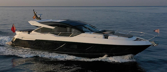 Яхта Sunseeker Predator 74 XPS 2022 4