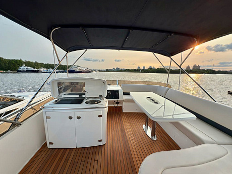 Яхта Princess 54 2008 13