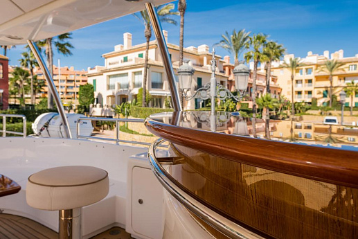 Яхта Benetti Tradition 100 2010 11