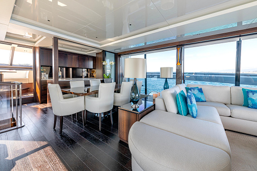 Яхта Sunseeker 90 Ocean 2021 5