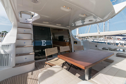 Яхта Azimut 64 2013 4