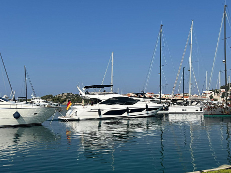 Яхта Sunseeker 74 2019 3
