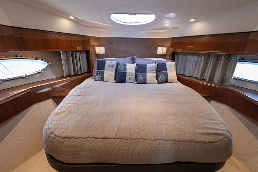 Яхта Princess 50 2012 7