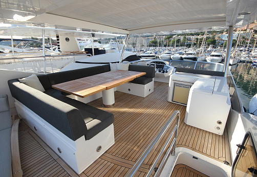 Яхта Sunseeker 80 2013 11