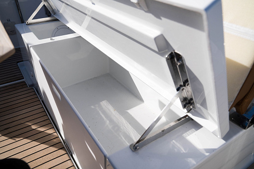 Яхта Beneteau Flyer 9 SPACEdeck  20