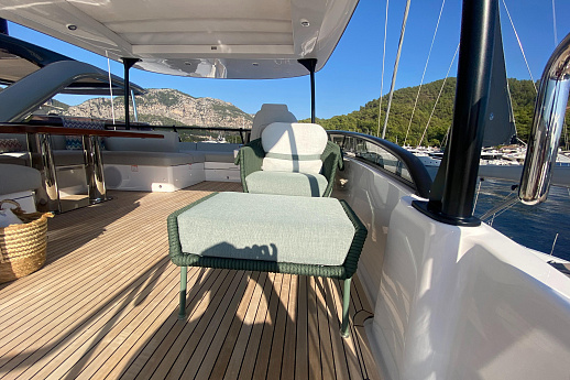 Яхта Azimut Magellano 66 2025 7