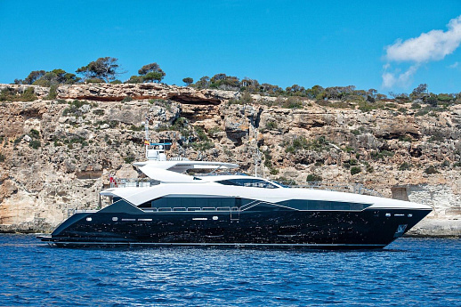 Яхта Sunseeker 115 2013 1