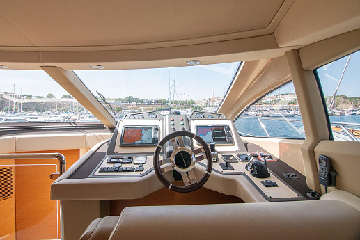 Яхта Azimut 64 2013 8