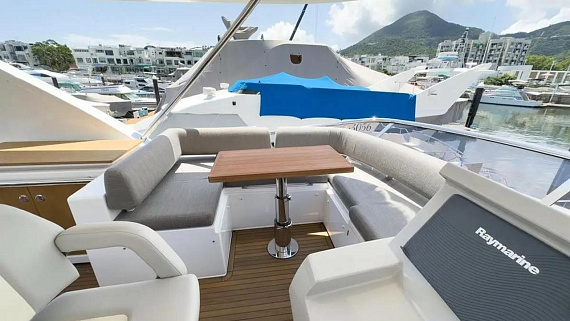 Яхта Azimut 66 2017 5