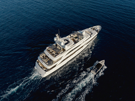 Яхта Benetti 233 2006 3