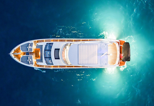 Яхта Sunseeker 76 2020 7