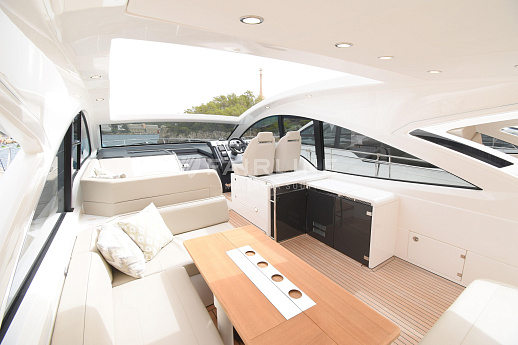 Яхта Fairline Targa 50 Open 2021 10