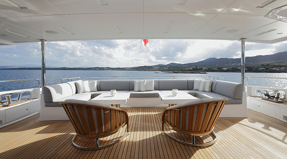 Яхта Benetti Veloce 140 2017 10