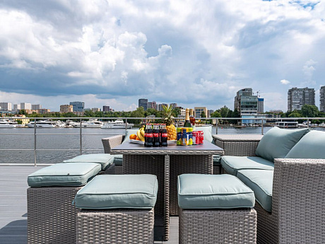 Яхта Хаусбот Y42 2025 25