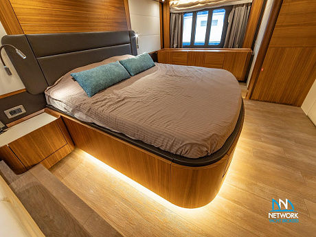 Яхта Absolute NAVETTA 58 2017 14
