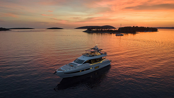 Яхта Azimut 78 2022 9