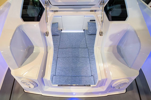 Яхта Axopar 29 XC Cross Cabin  10