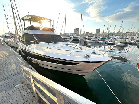 Яхта Beneteau Monte Carlo 52 2022 1