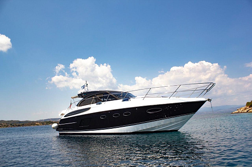 Яхта Princess V48 2016 4