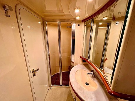 Яхта Azimut 62 2008 24