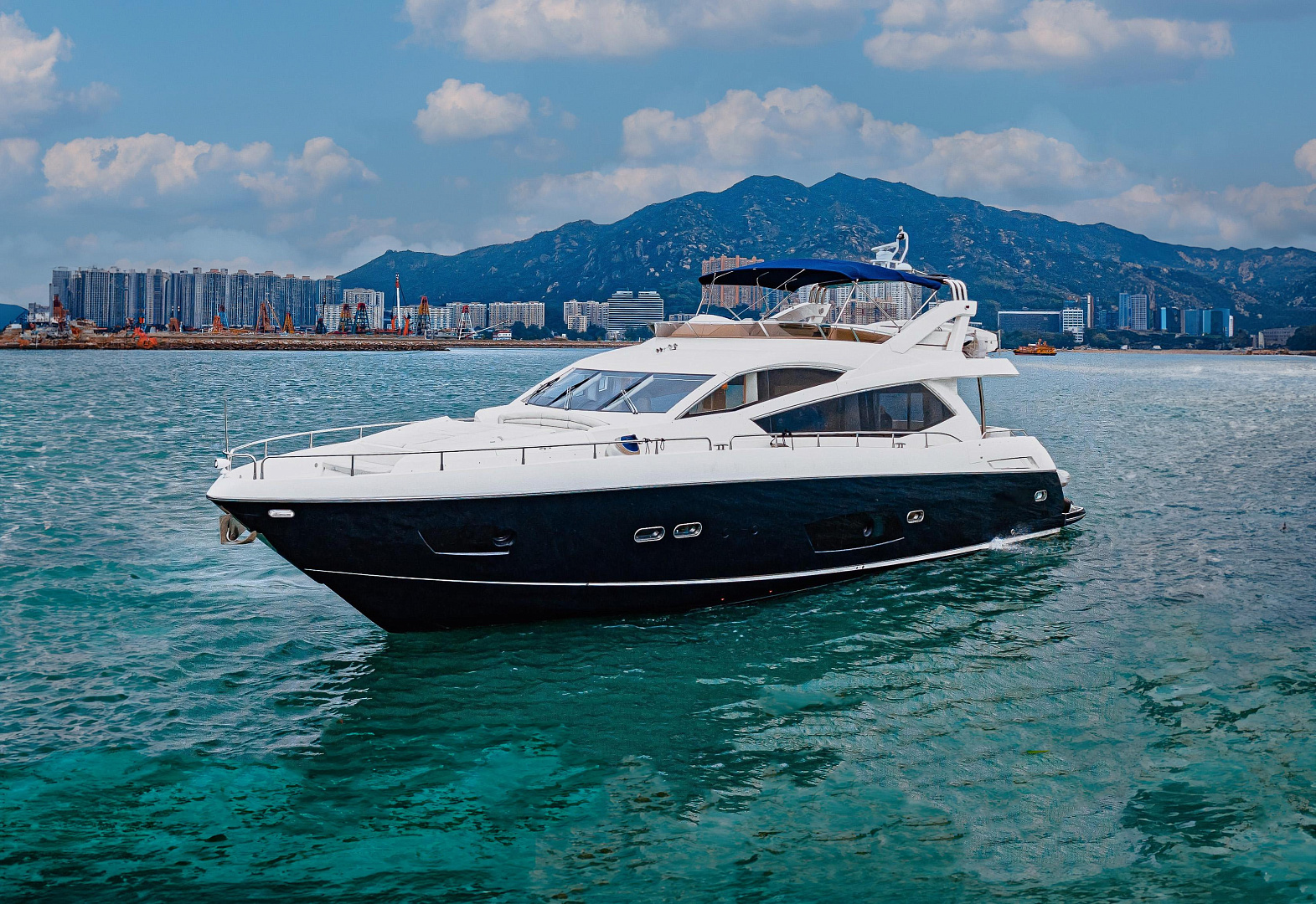 Sunseeker Manhattan 73