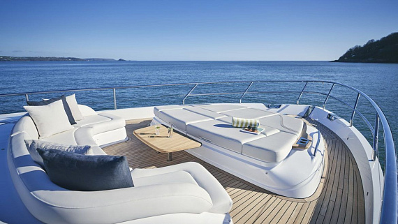 PRINCESS Y72 yacht  4