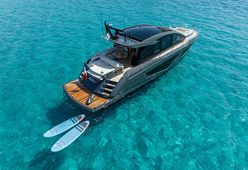 Яхта Sunseeker Predator 65 2023 8