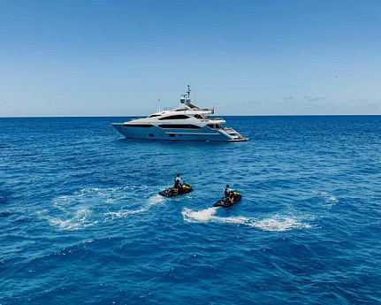 Яхта Sunseeker 40M 2012 1