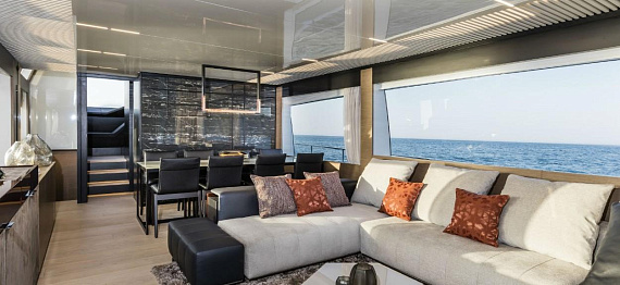Яхта Ferretti 780 2019 9