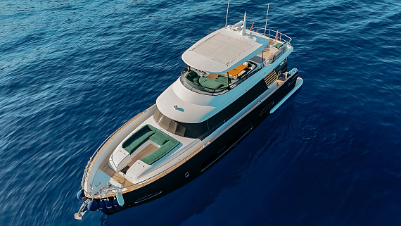 Яхта Azimut Magellano 66 2024 8