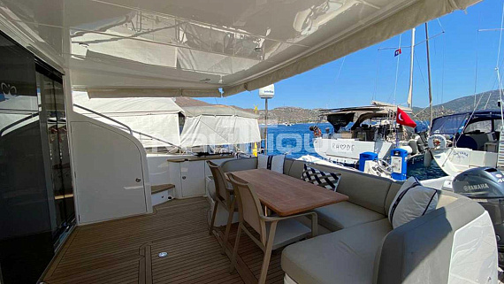 Яхта Princess 60 2016 11