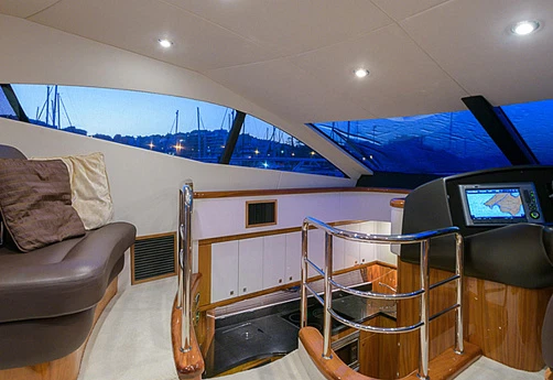 Яхта Sunseeker Manhattan 52 2010 15
