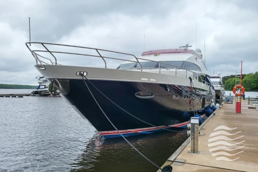 Яхта Princess 78MY 2010 1