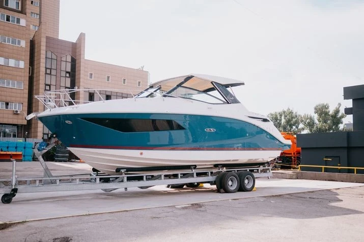 Sea Ray Sundancer 320