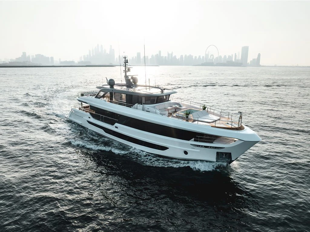 Majesty 100 Terrace