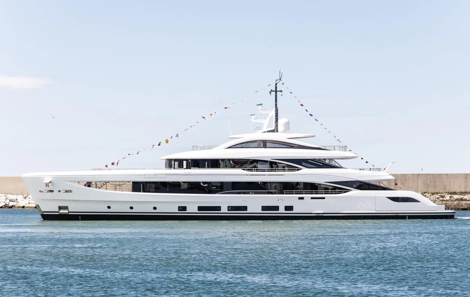 Benetti: яхта Alunya спущена на воду